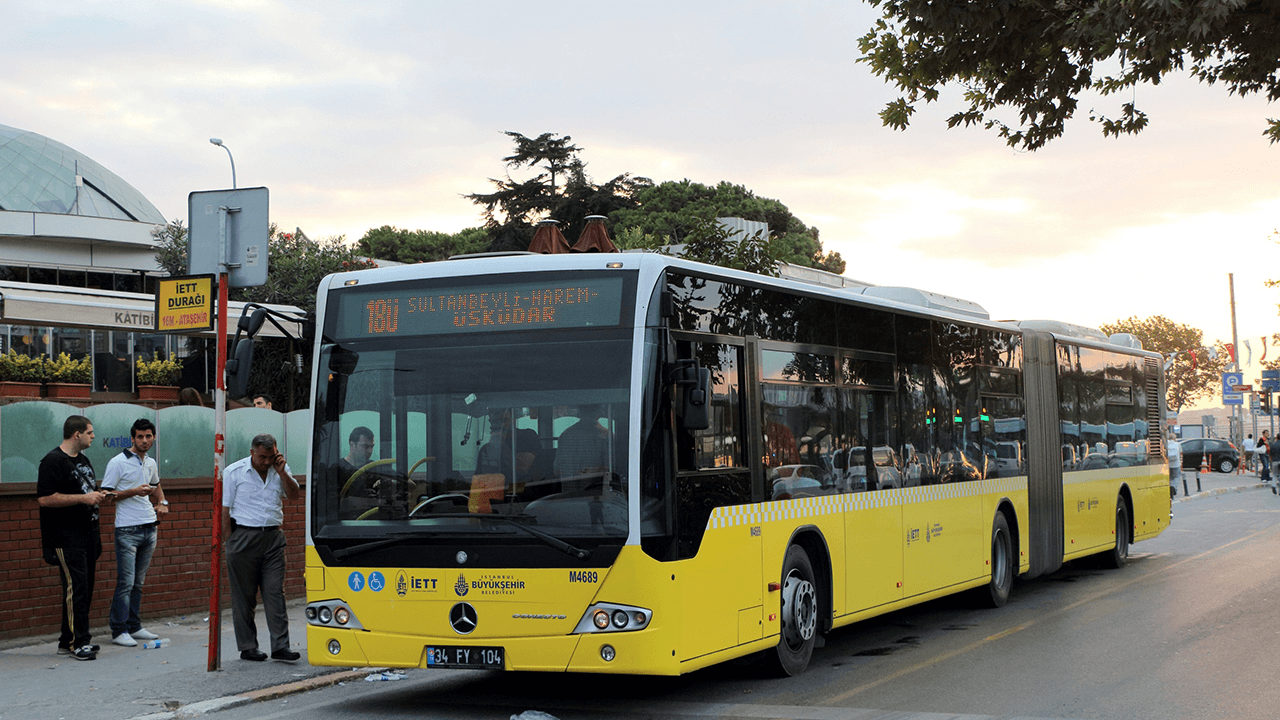 Autobuses en Estambul transporte barato