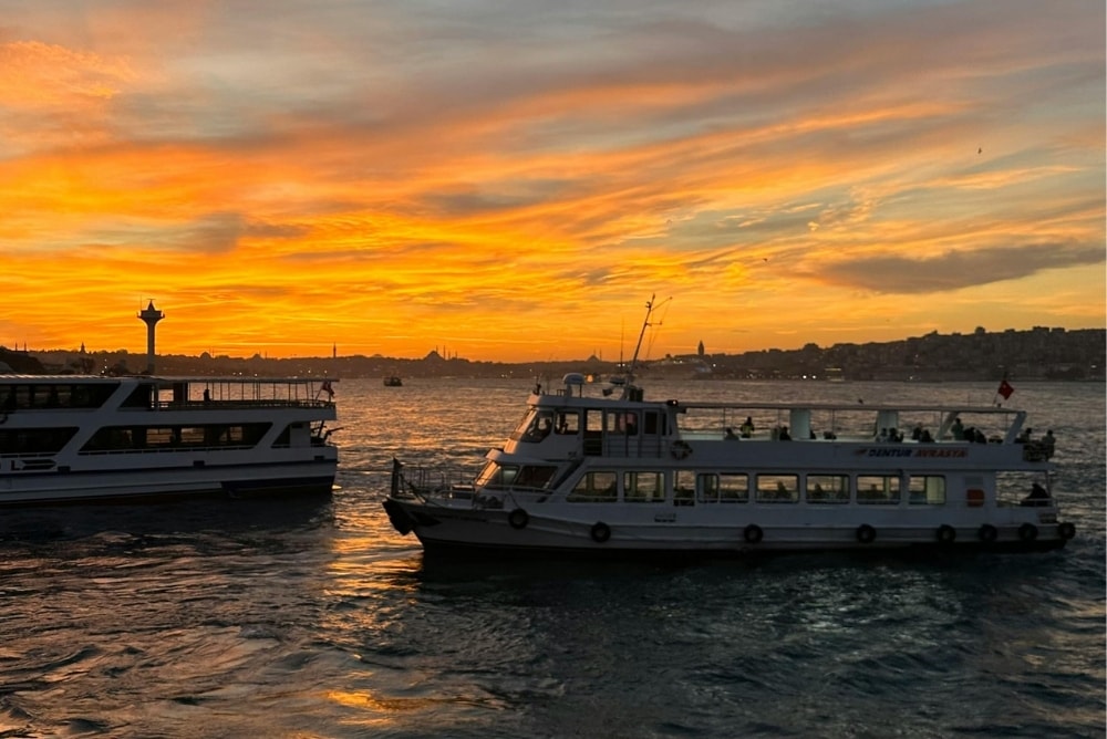 Crucero por el Bósforo al atardecer 2 Crucero por el Bosforo al atardecer 1